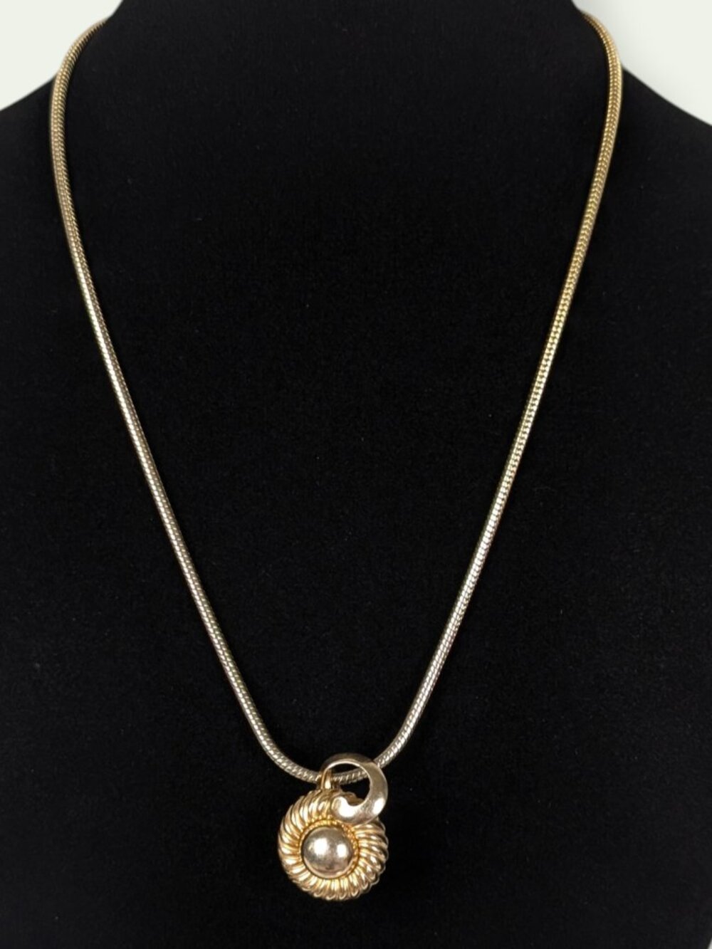 Vintage Coro Pendant Necklace